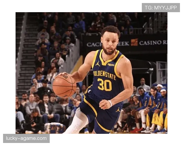 索汉利用无球跑动提升出手效率，拉开与队友得分差距